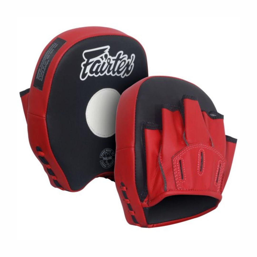 FAIRTEX FMV14 Short Focus Mitts BlackRed