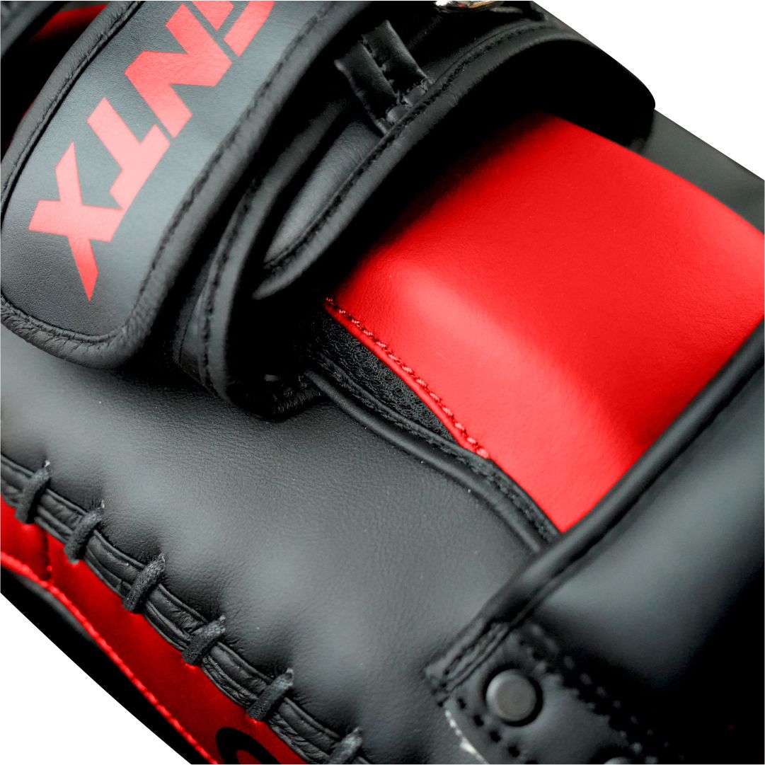 GENETIX GNTX Thai Kick Pad GTP3 BlackRed