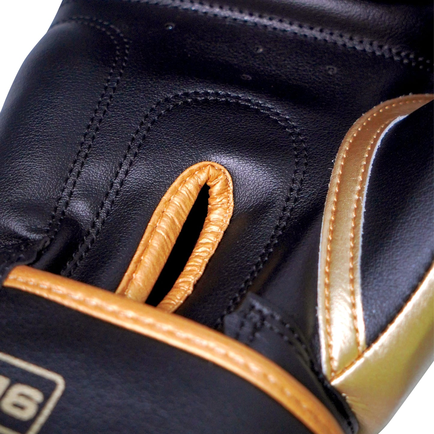 GENETIX COMBAT GNTX Thai Boxing Gloves GBG4 BlackGold